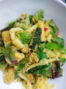 pasta met kool en worst