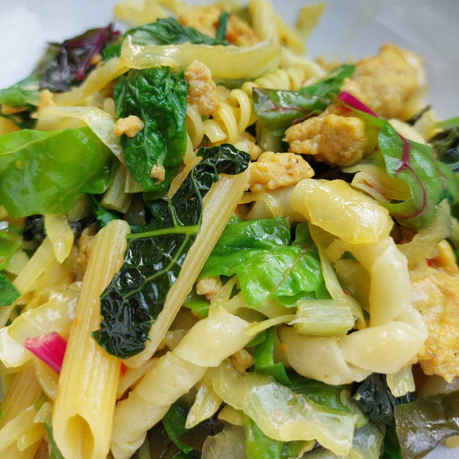 pasta met kool en worst